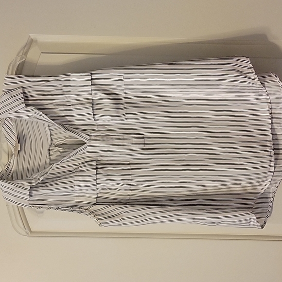 Loft Shell Blouse - Picture 2 of 6